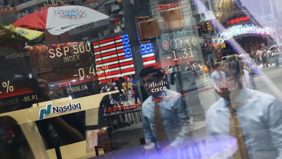 Μίνι-κραχ στις διεθνείς αγορές